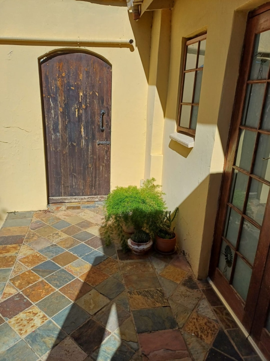 3 Bedroom Property for Sale in Trompsburg Free State